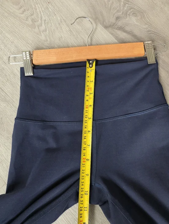 Lululemon Wunder Train High-Rise Navy Tight size 4 - Picture 2 of 6